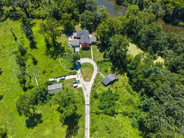 15595 W Town Line Road, Mettawa, IL 60045