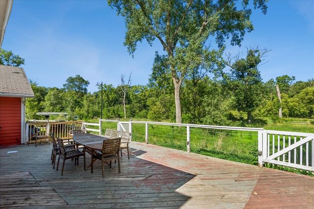 15595 W Town Line Road, Mettawa, IL 60045