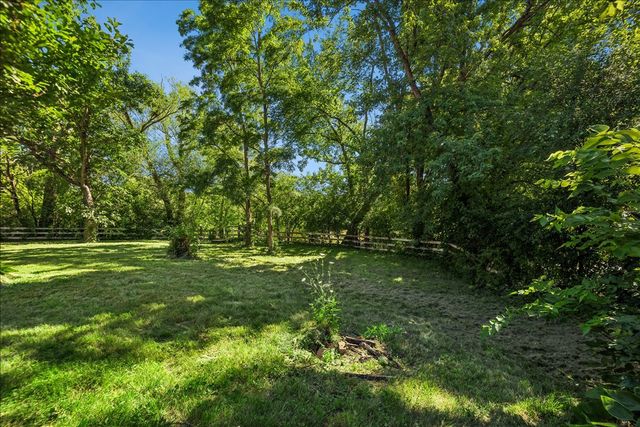 15595 W Town Line Road, Mettawa, IL 60045