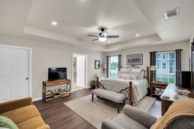 502 Main Street, Maypearl, TX 76064