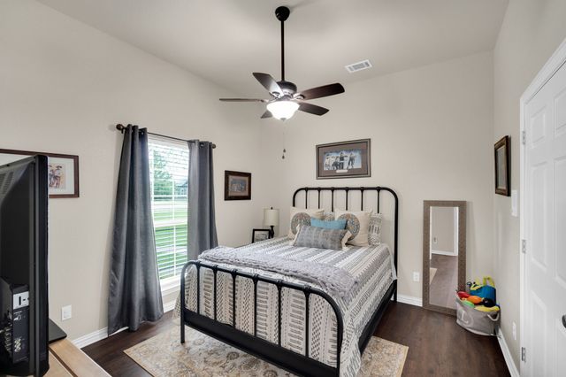 502 Main Street, Maypearl, TX 76064