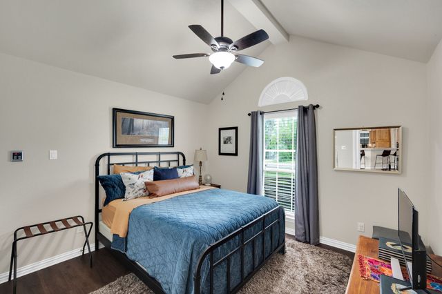 502 Main Street, Maypearl, TX 76064