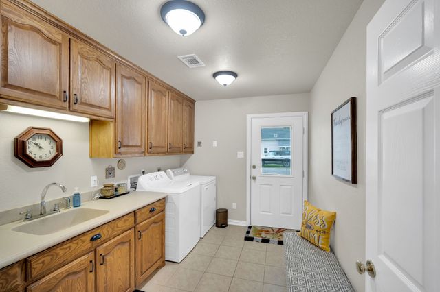 502 Main Street, Maypearl, TX 76064