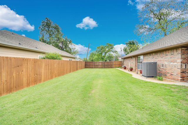 502 Main Street, Maypearl, TX 76064