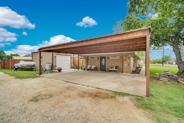 502 Main Street, Maypearl, TX 76064