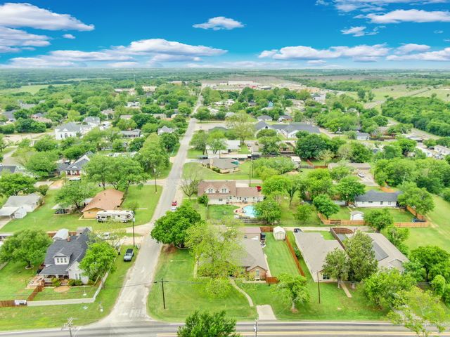 502 Main Street, Maypearl, TX 76064