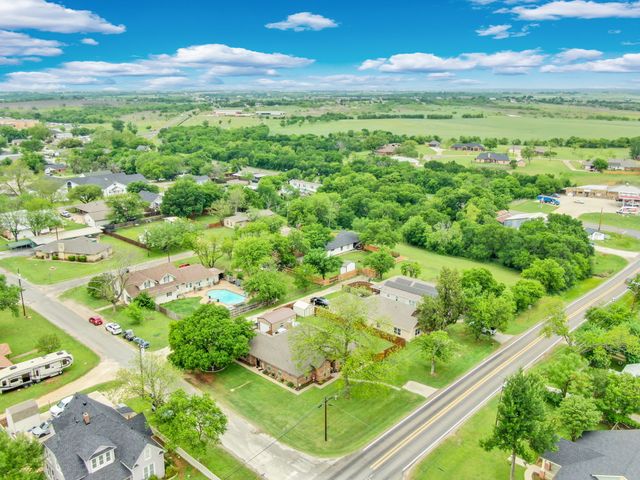 502 Main Street, Maypearl, TX 76064