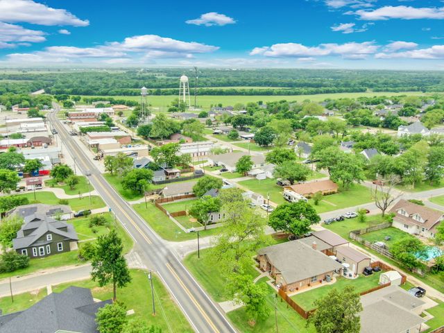 502 Main Street, Maypearl, TX 76064