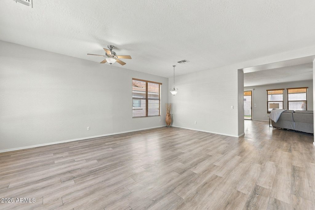 18391 W STINSON Drive, Surprise, AZ 85374 — photo 5