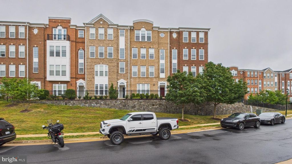 20603 GEDDES TER, Ashburn, VA 20147