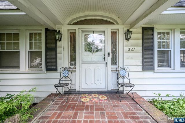 327 Rifle Camp Road, Little Falls, NJ 07424