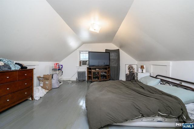 327 Rifle Camp Road, Little Falls, NJ 07424