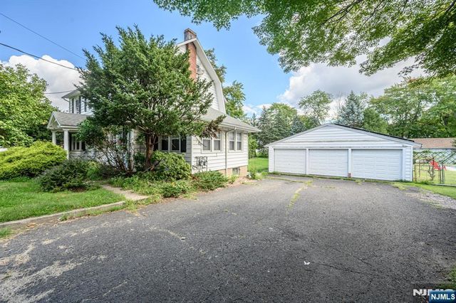 327 Rifle Camp Road, Little Falls, NJ 07424