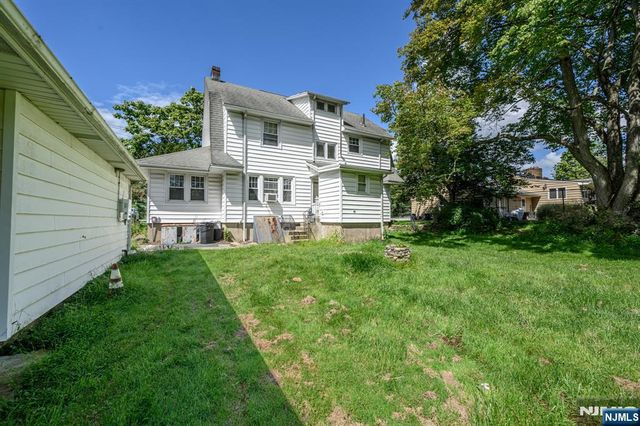327 Rifle Camp Road, Little Falls, NJ 07424