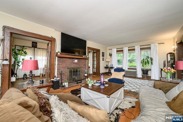 327 Rifle Camp Road, Little Falls, NJ 07424