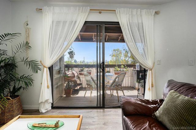 440 Citracado Pkwy 14, Escondido, CA 92025