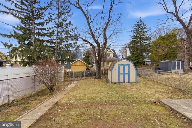 10 MARDREW RD, Baltimore, MD 21229