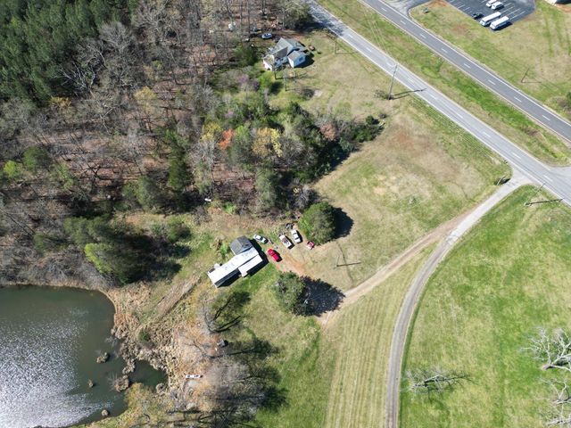 20832 US Highway 29 N, Chatham, VA 24531