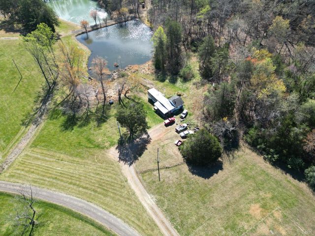 20832 US Highway 29 N, Chatham, VA 24531