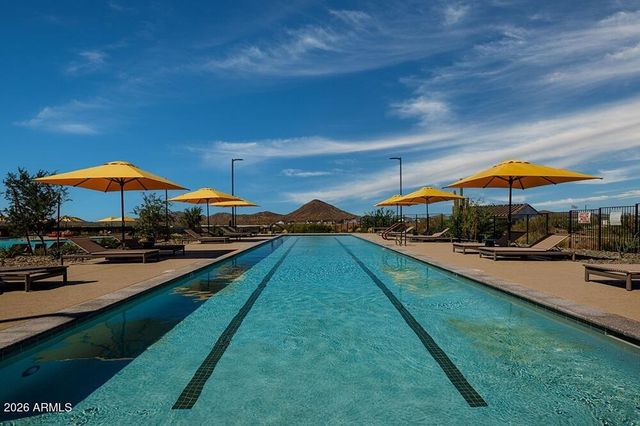 1743 E NADINE Way, Phoenix, AZ 85085
