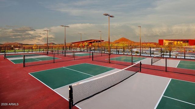 1743 E NADINE Way, Phoenix, AZ 85085