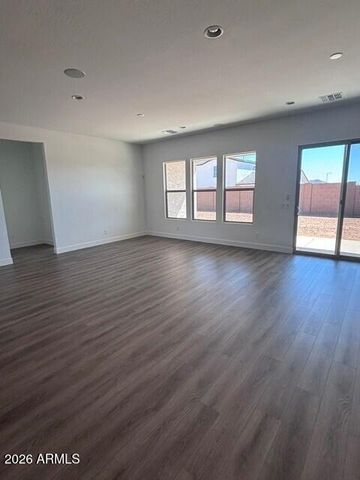 1743 E NADINE Way, Phoenix, AZ 85085