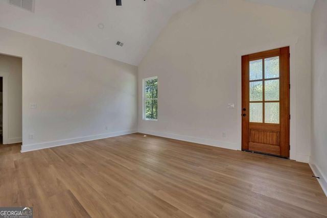 774 Donahoo Road, Silver Creek, GA 30173
