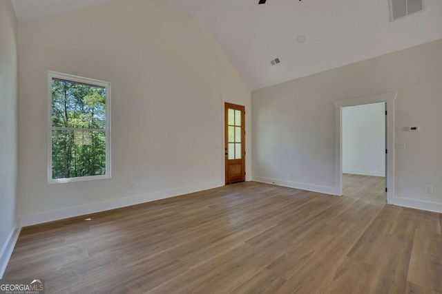 774 Donahoo Road, Silver Creek, GA 30173