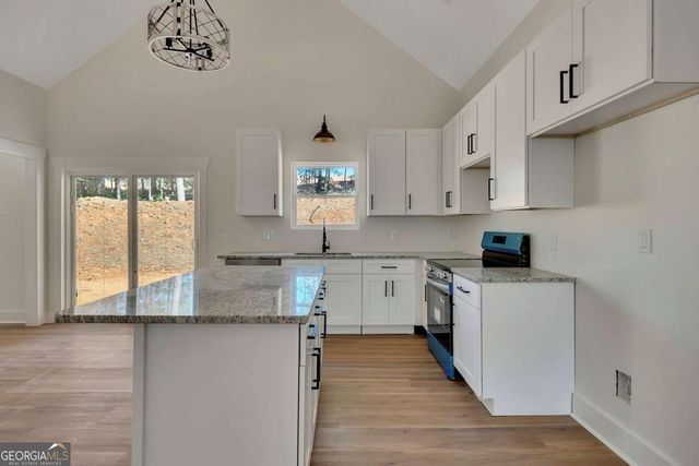 774 Donahoo Road, Silver Creek, GA 30173
