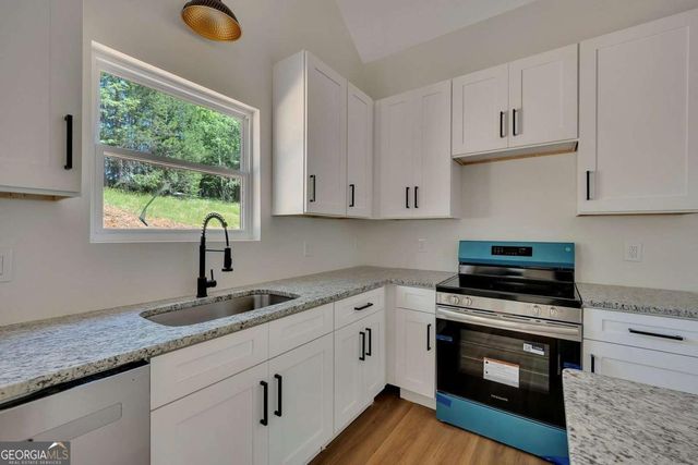 774 Donahoo Road, Silver Creek, GA 30173