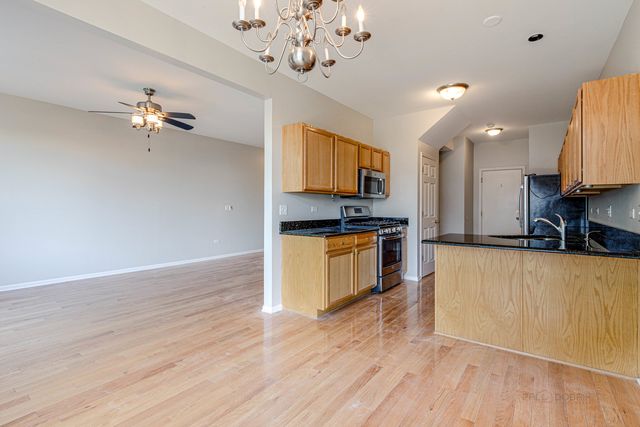 1655 Windward Court, Naperville, IL 60563