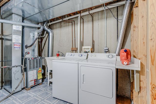 1655 Windward Court, Naperville, IL 60563