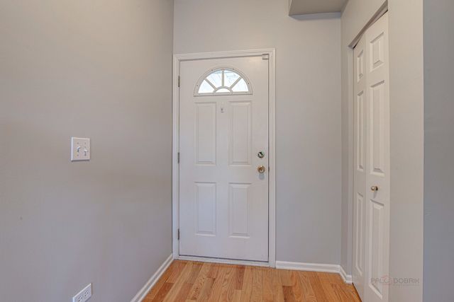 1655 Windward Court, Naperville, IL 60563