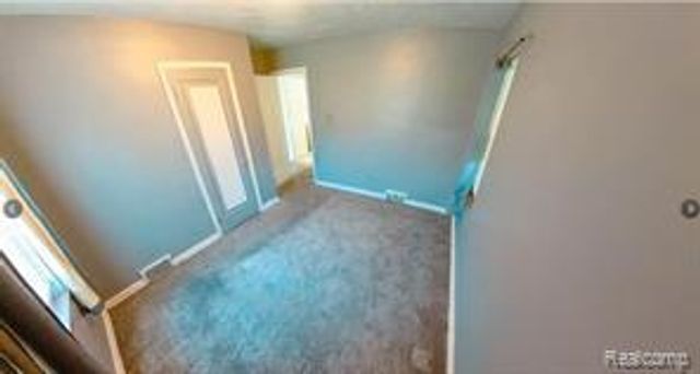 19721 Klinger Street, Detroit, MI 48234