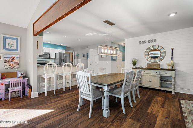 195 S Lakeshore Drive, Manahawkin, NJ 08050