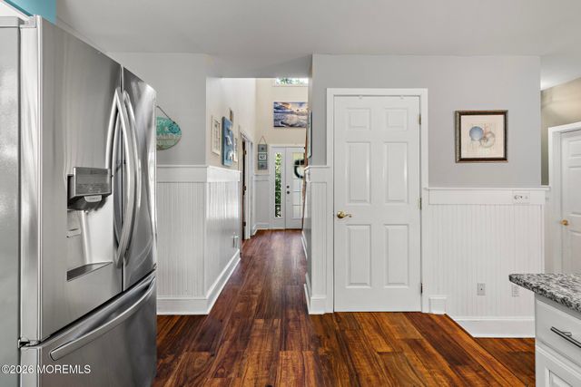 195 S Lakeshore Drive, Manahawkin, NJ 08050