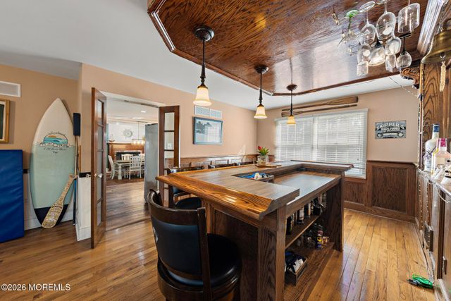 195 S Lakeshore Drive, Manahawkin, NJ 08050