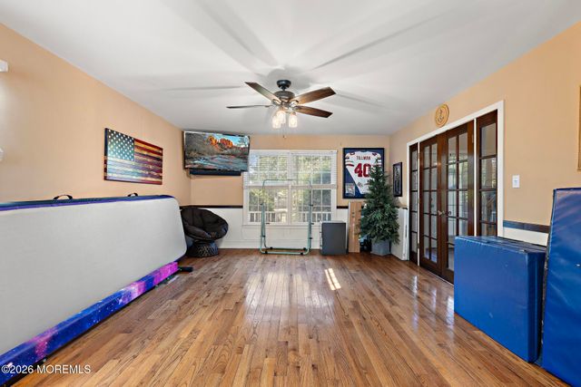 195 S Lakeshore Drive, Manahawkin, NJ 08050