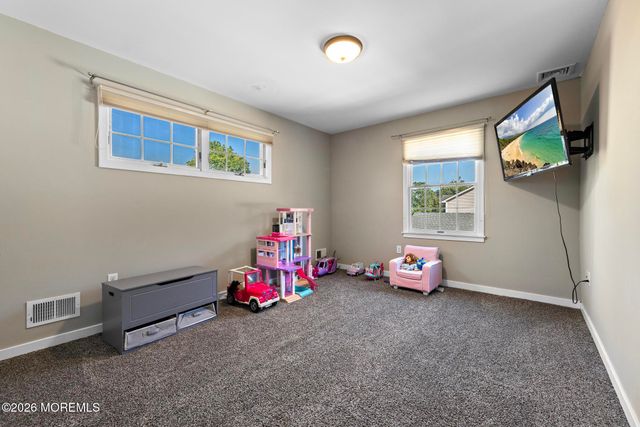 195 S Lakeshore Drive, Manahawkin, NJ 08050