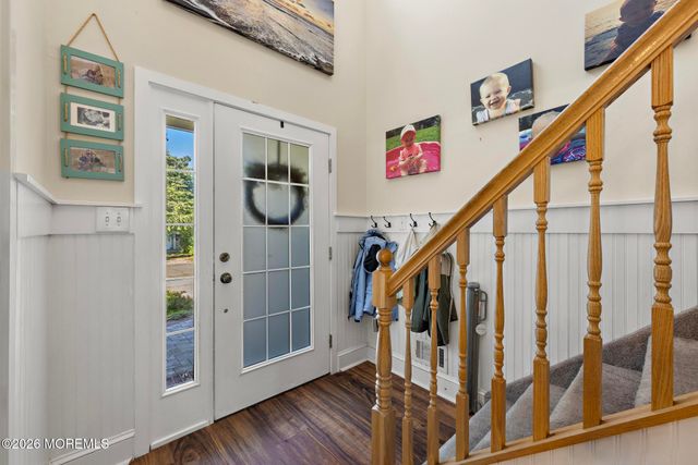 195 S Lakeshore Drive, Manahawkin, NJ 08050