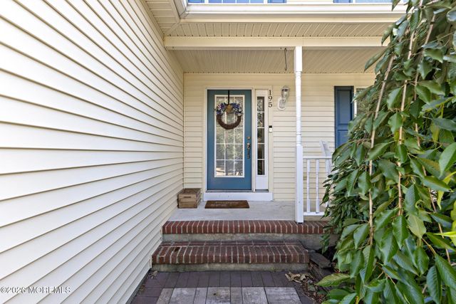 195 S Lakeshore Drive, Manahawkin, NJ 08050