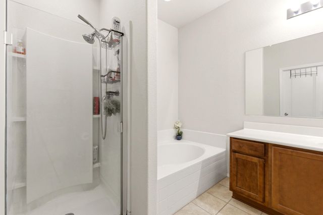 2931 Tierra Dorado Drive SW, Albuquerque, NM 87121