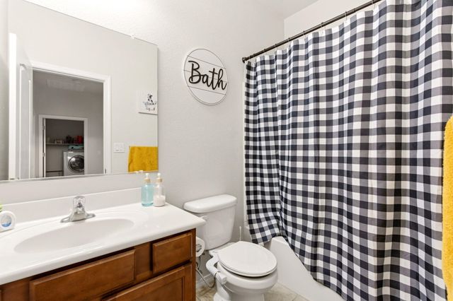 2931 Tierra Dorado Drive SW, Albuquerque, NM 87121