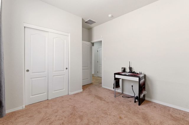 2931 Tierra Dorado Drive SW, Albuquerque, NM 87121