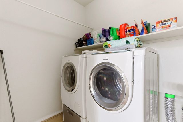 2931 Tierra Dorado Drive SW, Albuquerque, NM 87121