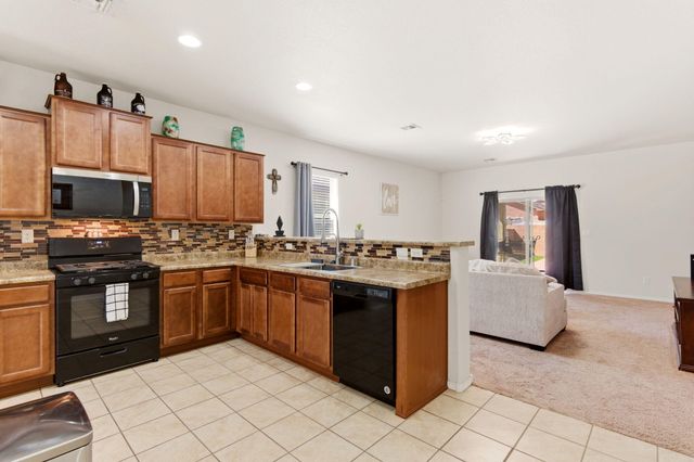 2931 Tierra Dorado Drive SW, Albuquerque, NM 87121