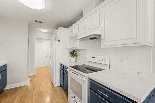 3044 CLOUDLAND Drive, Tallahassee, FL 32312