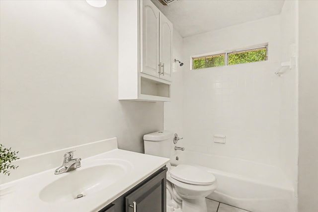 3044 CLOUDLAND Drive, Tallahassee, FL 32312