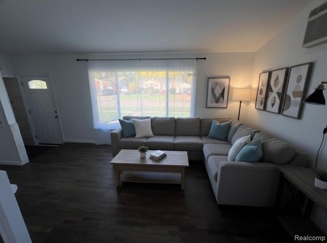 6094 Penwood Road, Mount Morris, MI 48458