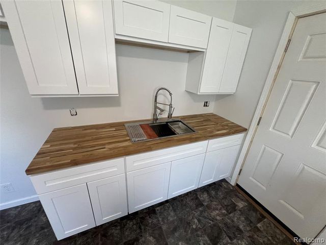 6094 Penwood Road, Mount Morris, MI 48458